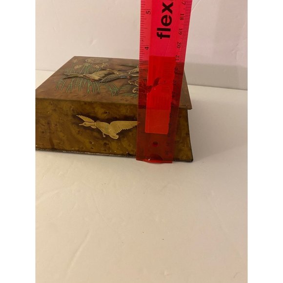 Flying Ducks Vintage Metal Tin Keepsake Jewelry Trinket Box Made in England - Picture 5 of 7